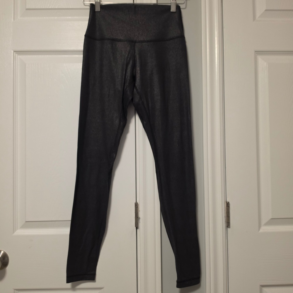 Lululemon Metallic Black Foil Ribbed High Rise Leggings Size 6